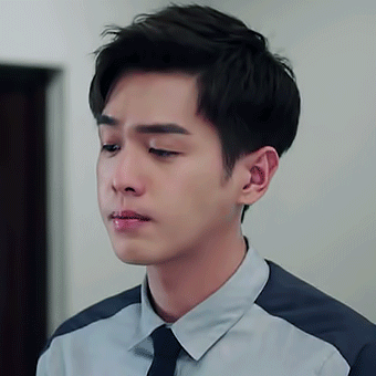 0338E77B-F933-4A63-AA31-ADBD7A8DD7B0.gif