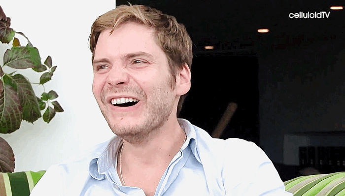 51B6D651-F722-43F2-9C3C-38FF93A703BB.gif 51B6D651-F722-43F2-9C3C-38FF93A703BB.gif